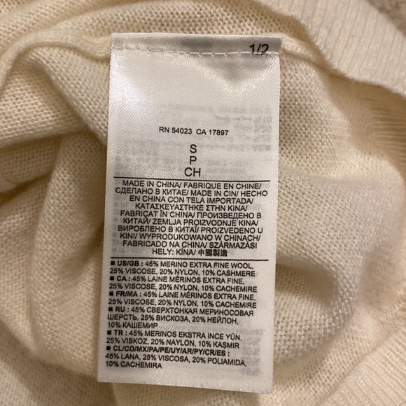 Banana Republic wool cashmere blend cream luxe sweater size small - Picture 6 of 6